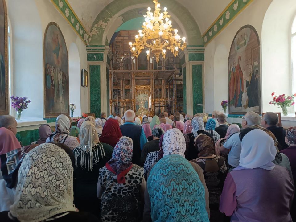 Евгений Бондарь: Значительную поддержку в поддержании исторического облика храма оказывает Удмуртия, регулярно участвуя в ремонтно-восстановительных работах