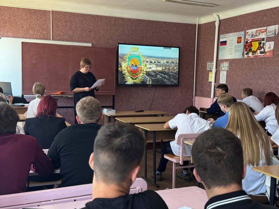 В Лутугино прошло профориентационное мероприятие для учащихся Лутугинская средняя школа № 2