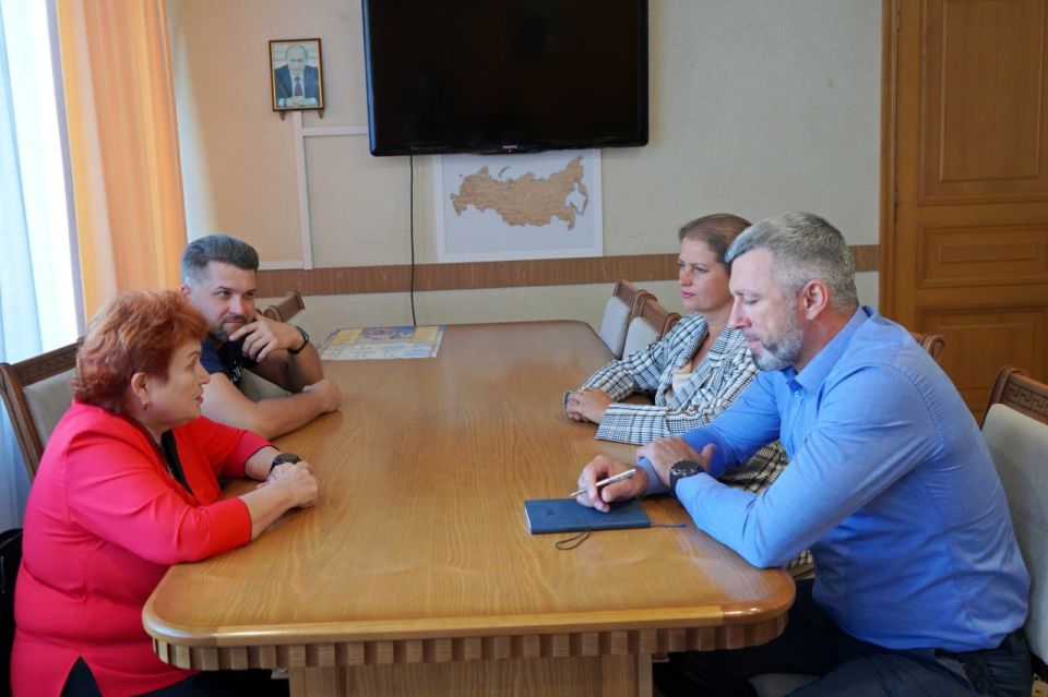 ������ �������: � ������������� ���������� ��������� ������ ������� � ������������ ���������� ������ ���������� �������� �������� ������� ����������� � ���������������, ������������ �������� ������������� ���� ������...