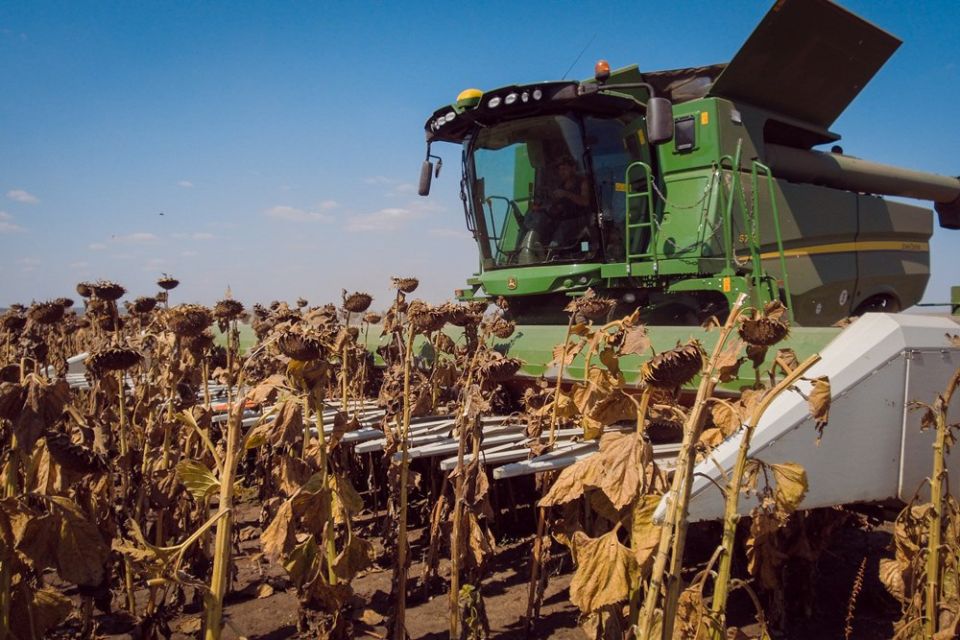 Вячеслав Третьяков: Ход посевных и уборочных работ в Кременском муниципальном округе ЛНР
