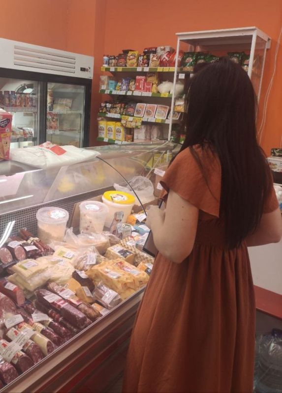 "Желтые ценники" на социальные товары стабильно находятся на полках магазинов Северодонецка