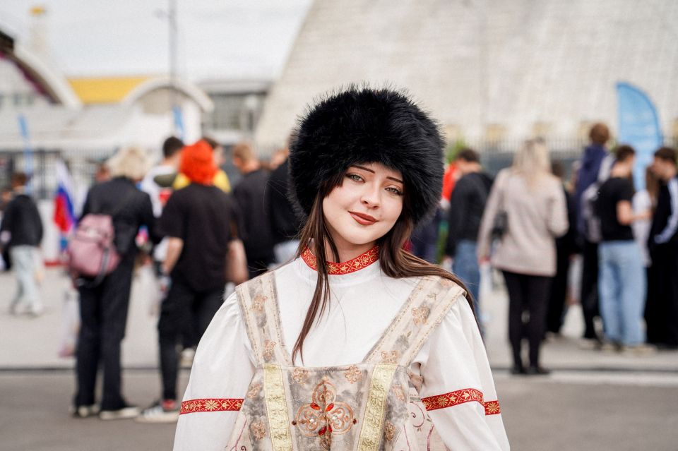 Михаил Голубович: В Доме молодежи прошёл Семейный фестиваль дружбы народов