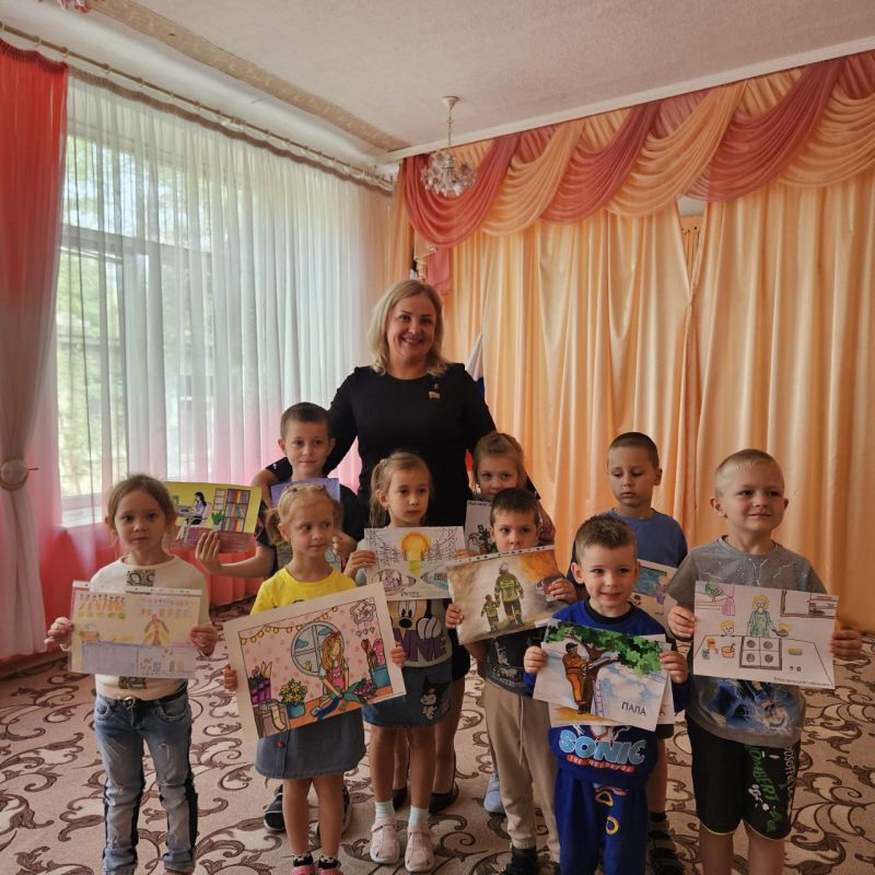 "Ярмарка Профессий" в "Лучике": Рисуем Будущее Вместе!