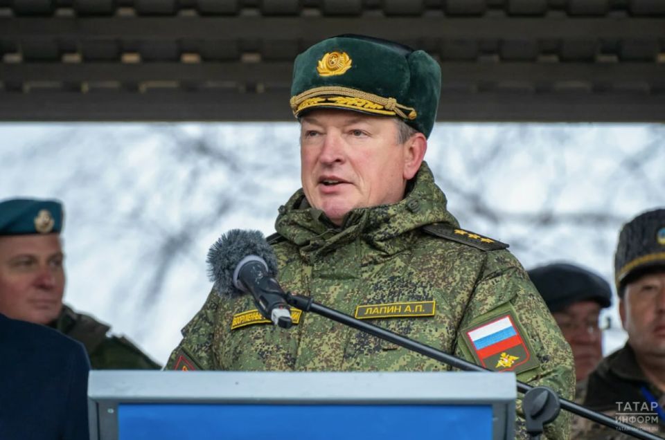 �������-��������� ��������� ����� ������ � ������� ������, �������� ��� �� ������� �� ���������