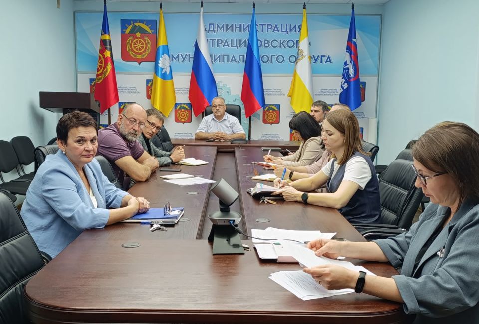 ����� ��������������� �������������� ������ ������ ������, ��������� �� ����� ������������ ������ ������������, ��������������� ����������� ������������� �������������, ������������� ��������� ����������� � ��������������...