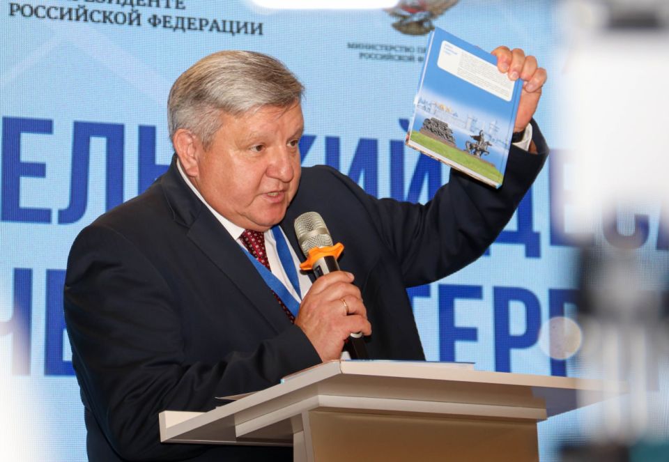  . 22         ,        -  (), ...