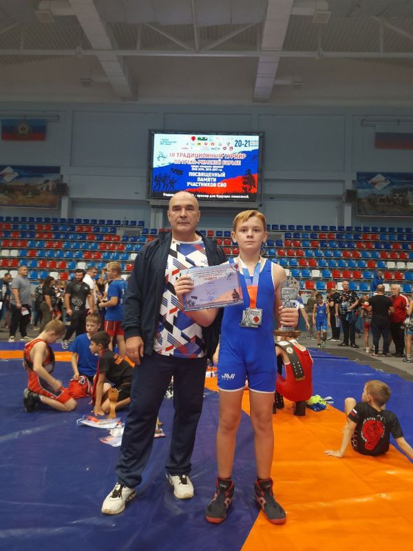 В городе Луганск прошёл турнир по греко-римской борьбе, посвящённый памяти участников Специальной военной операции