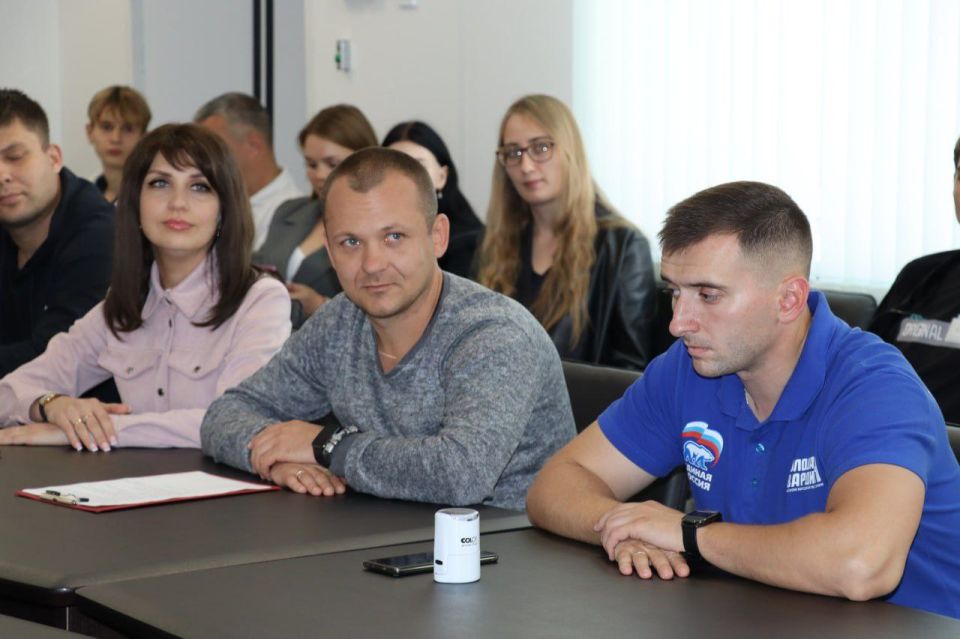 Яна Сылкина: Сегодня был повод вспомнить, с чего мы начинали три года назад и к чему мы пришли сегодня в сфере молодежной политики