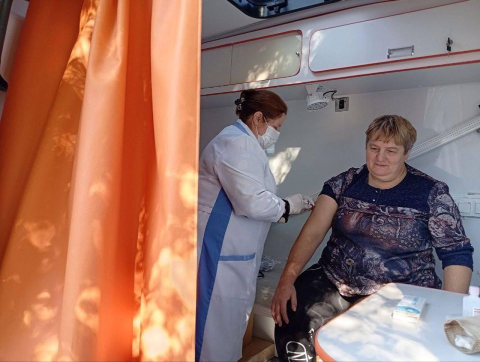 Мобильная бригада Зимогорьевской ГБ осмотрела жителей села Говоруха