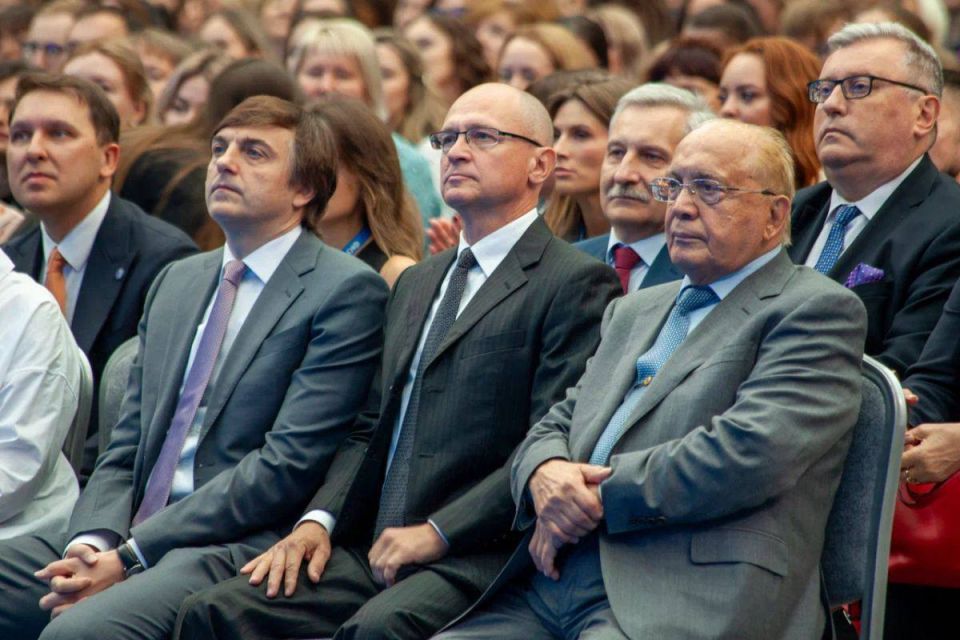 ������ ��� ������ ����� ����ͻ ����� ����������� �� ������ �������� �������������