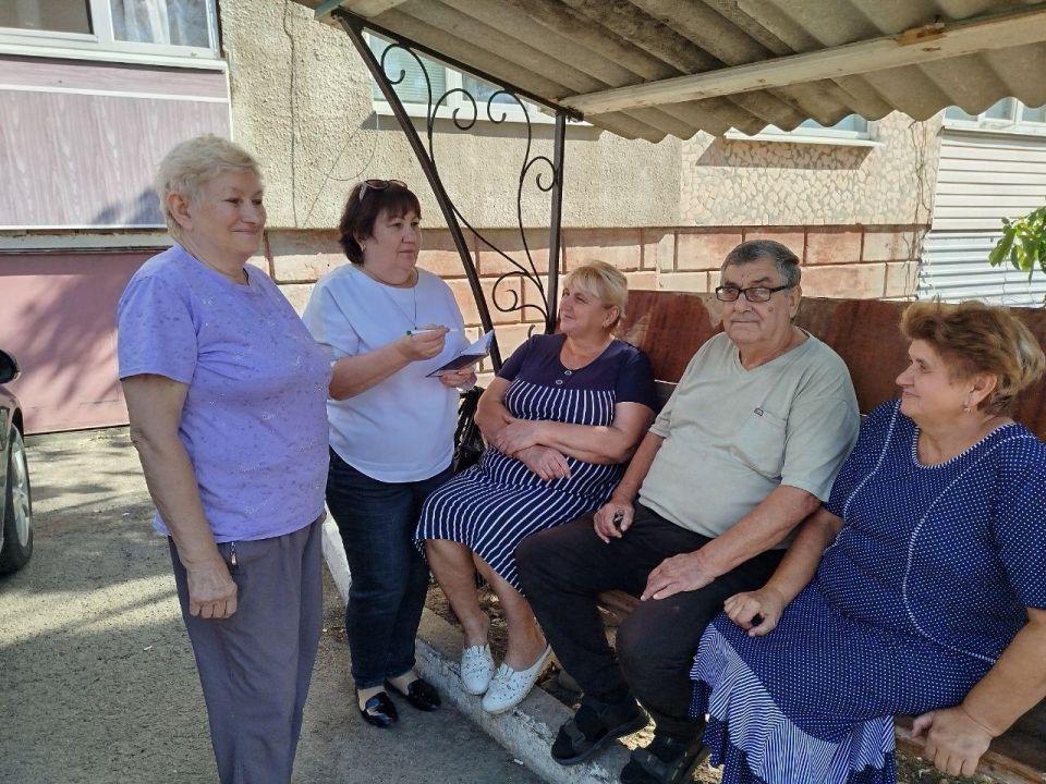 Центры общения старшего поколения ЛНР продолжают кампанию по повышению пенсионной грамотности