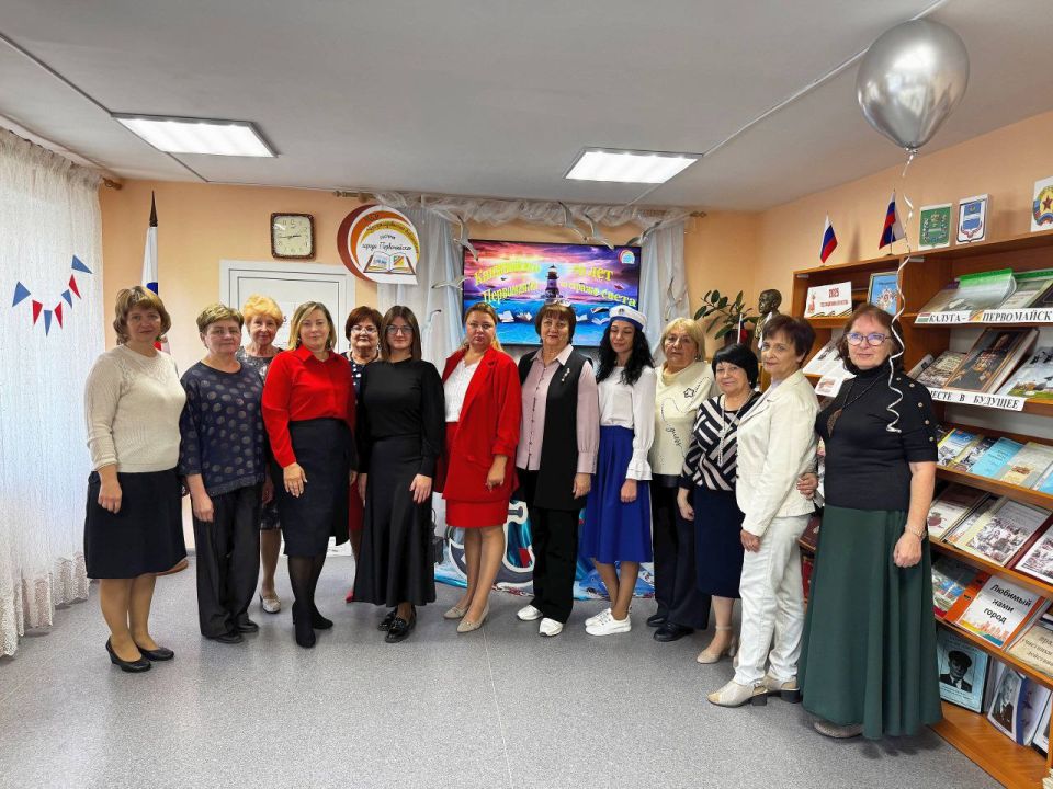  :          70    !   ,   ,    ...