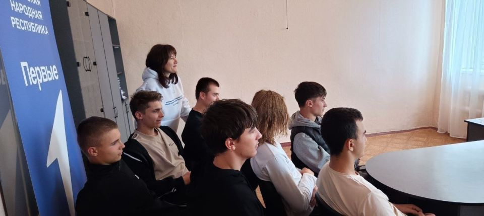 26           ,  ..       ,       ...