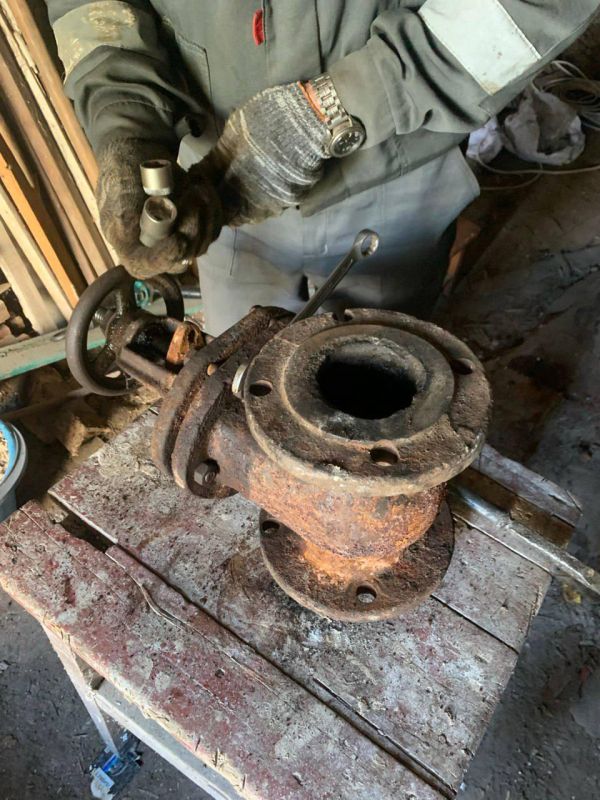 Калужане помогают наладить пуск отопления в Горском