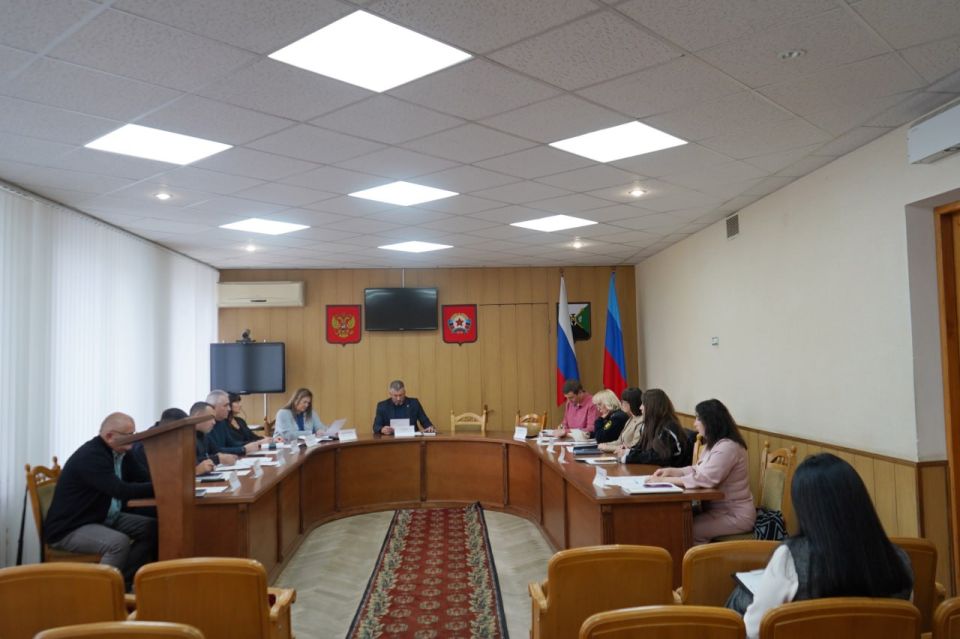 ������ �������: �� ��������� ����������������� �������� ����������� �������� ��� �� ������ � ����������� � ������