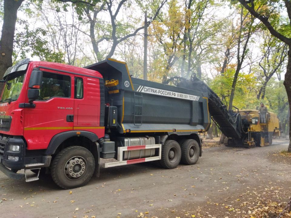 Андрей Рубанцов: В Ровеньках продолжается масштабный ремонт дорог за счёт средств регионального бюджета