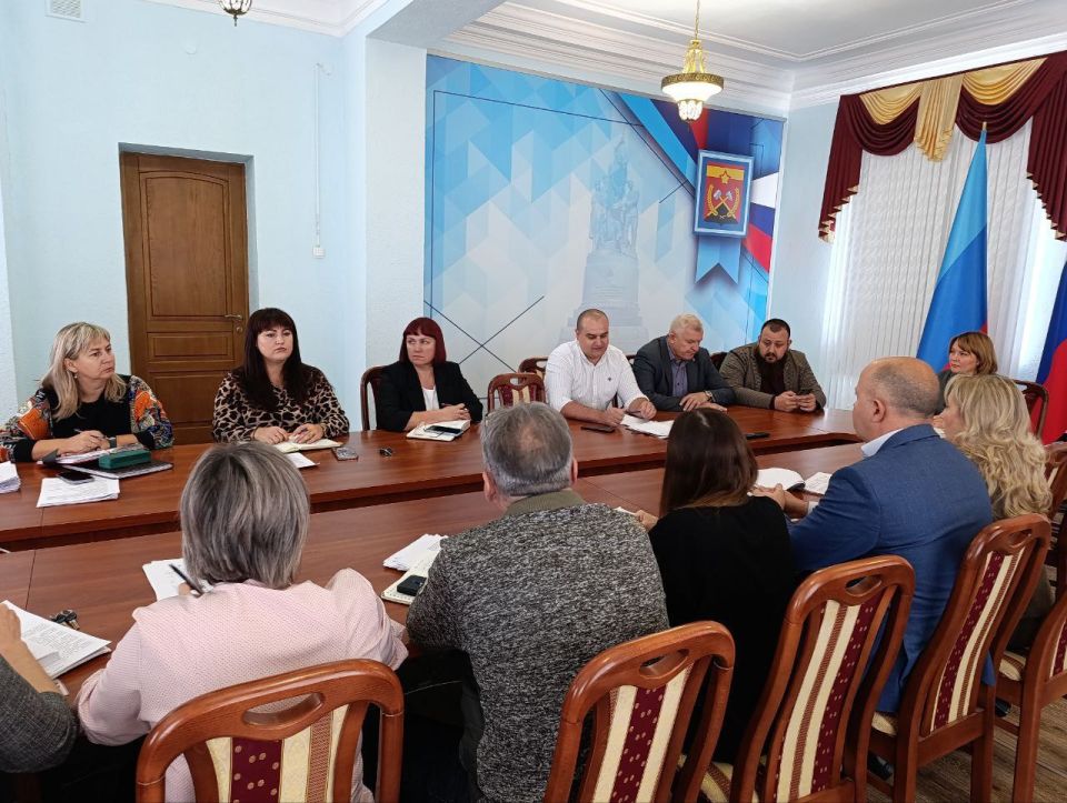 ���� ������: ������� ������ ������� � ��������� � ������������ ����������, ������� �� ���������������� �������, �������� � ��� �������������� �������������� ������