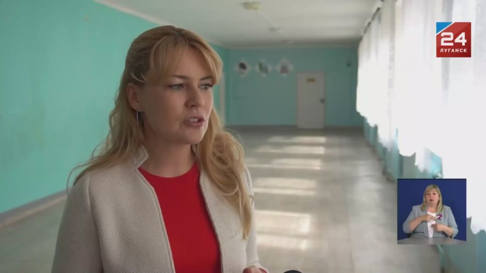 Мемориальную доску, посвященную Герою Советского Союза Сергею Тюленину, открыли в Краснодонской школе №4