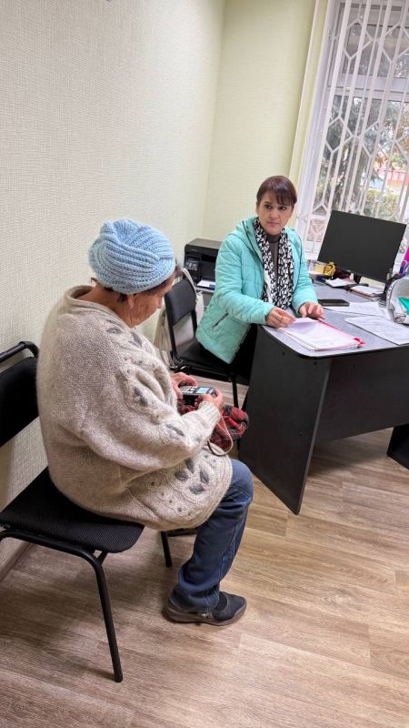 Сотрудники Петровского отдела жизнеобеспечения населенных пунктов Петровка, Войтово на протяжении периода с 24.09.2025 по 01.10.2025 г: