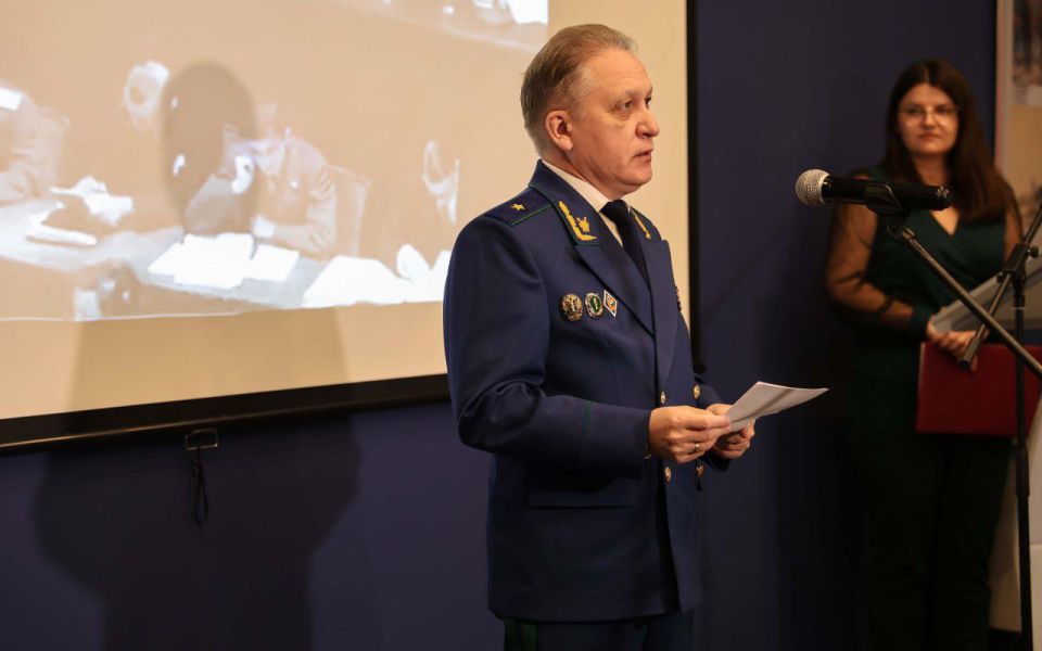 �������� ���������� ���� �������� ������ ������� � �������� ��������, ����������� 80-� ��������� ������ ������������� ��������