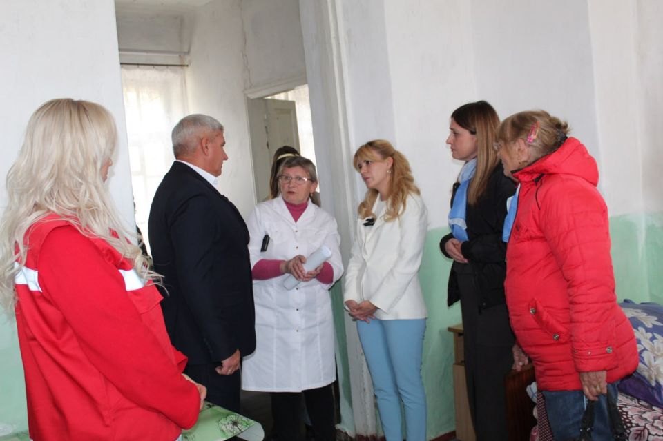 Виталий Коваленко: Беловодский муниципальный округ с рабочим визитом посетила сенатор Совета Федерации от исполнительной власти ЛНР Дарья Лантратова