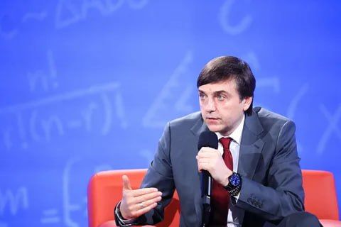 ������� 100 ���. ��������� ��������� �������� �� ������������ ��������-������������� ��������� ������