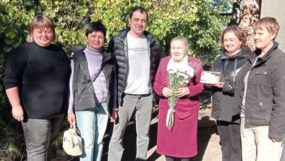 Жительница с. Петровка Людмила Полишко отпраздновала 85-летний юбилей!