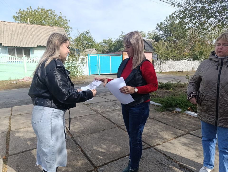 В Доме культуры поселка городского типа Михайловка состоялась уличная акция, громко и четко заявившая: «Терроризму скажим – нет!»
