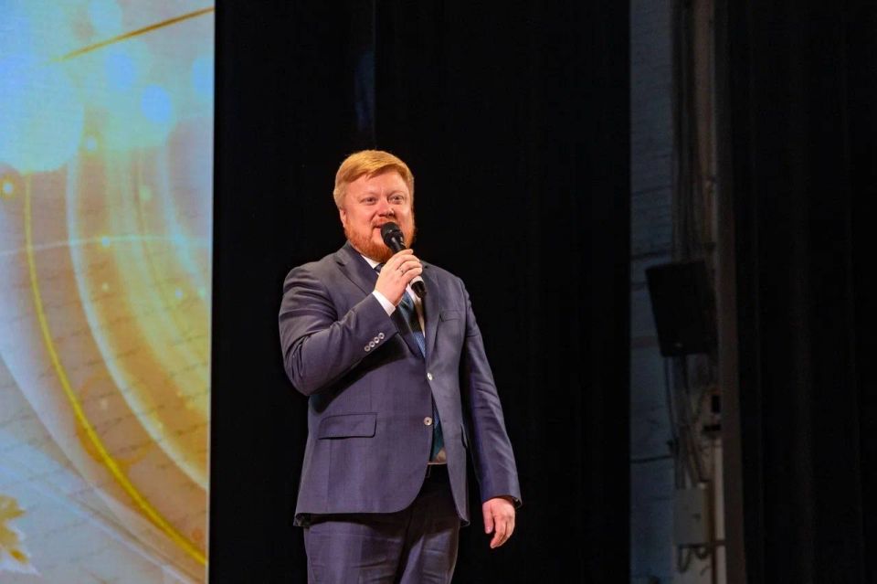  :        ,               ...