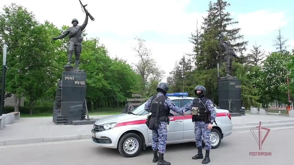 Служба в Росгвардии - твой вклад в обеспечение безопасности родной Республики!