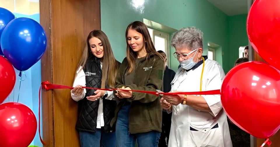 11-я игровую комнату для юных пациентов открыли в ЛНР