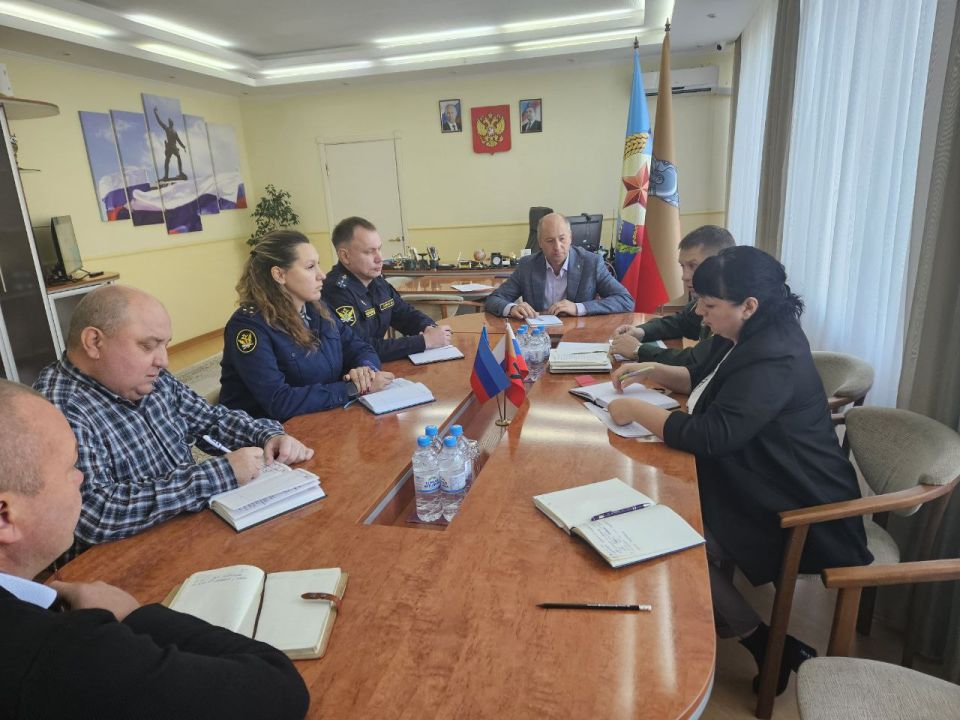 ������ ����������: ������� ������� ��������� � ��������������� �������� ����� � ������� ���������� ������, �� ����������� ������ �� ���������� ���������� �� ������ � ���������� �����