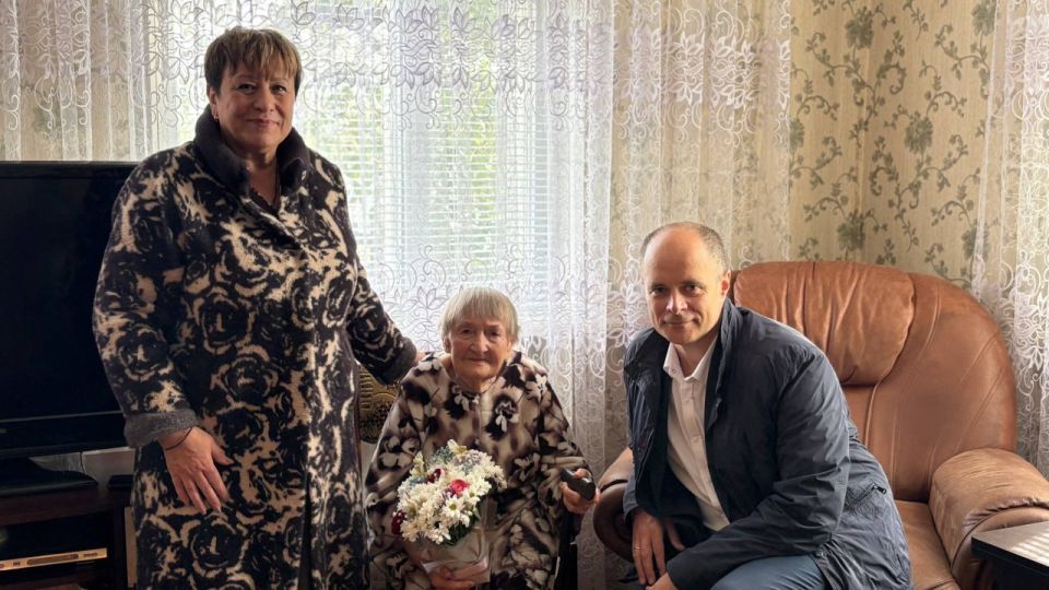 90-������ ������ �������� ������� ��������������� �����, �������� ����������� ������� ���������� ���������