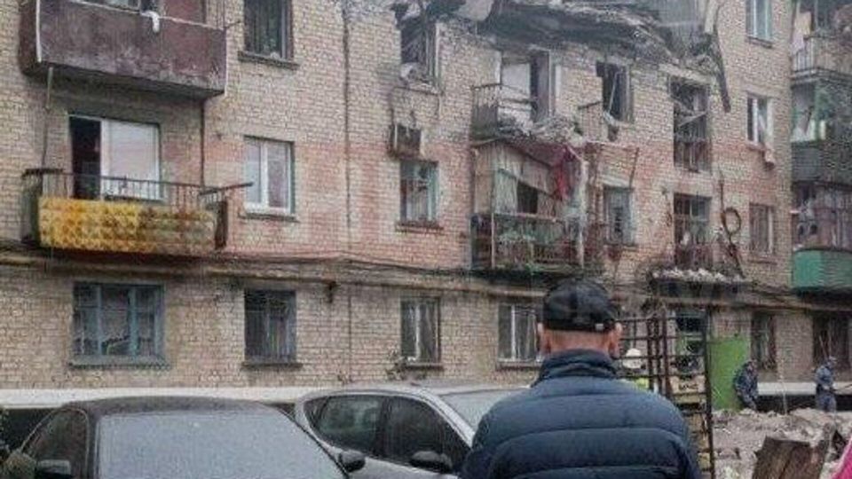 В жилом доме в ЛНР произошёл взрыв