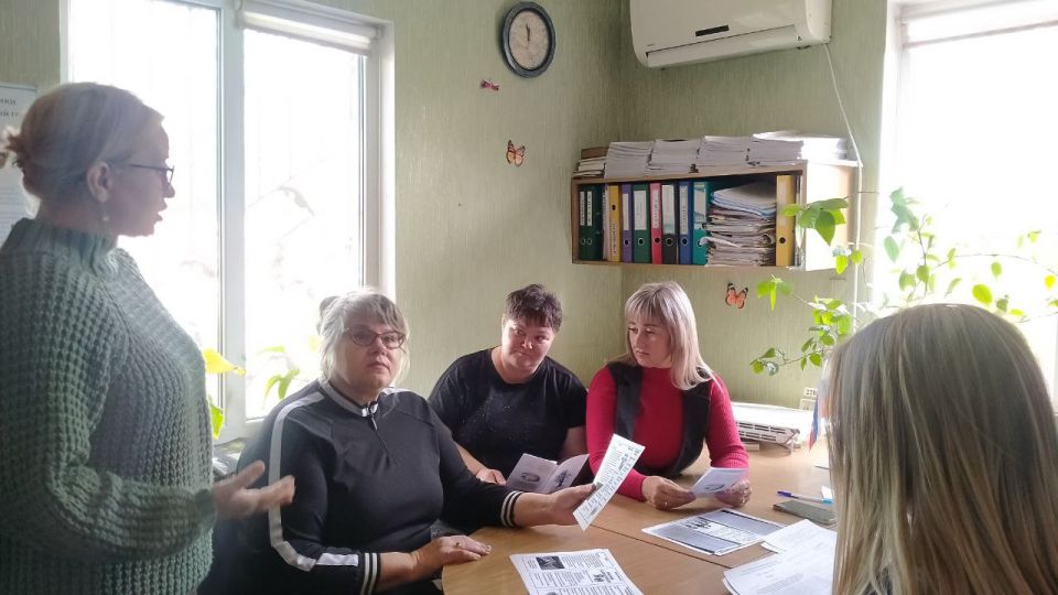 Сотрудниками отдела жизнеобеспечения пгт Михайловка Администрации городского округа город Ровеньки совместно с сотрудниками Домом культуры пгт Михайловка была проведена активная работа с населением в рамках программы "Стоп...