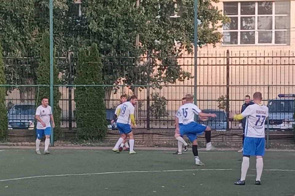 «Топоры» одержали уверенную победу в Луганске! Болеем за наших!