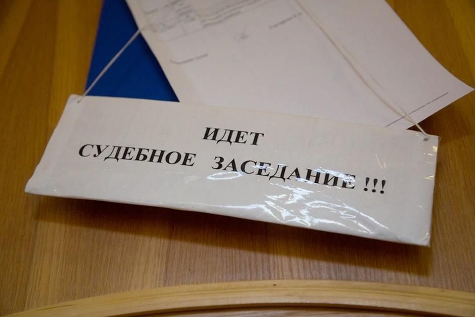 Жительница Кременной хладнокровно зарезала двух мужчин