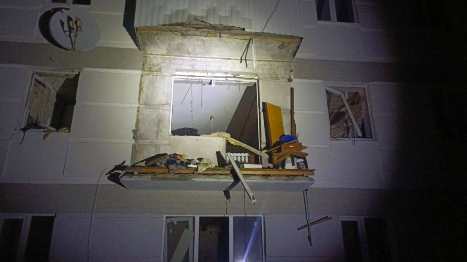 Мужчина получил термические ожоги при взрыве газа в квартире одного из жилых домов Северодонецка, сообщили в Следственном управлении СК России по Республике