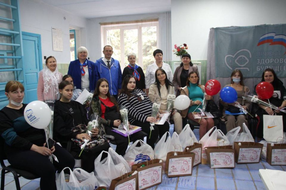 Светлана Гизай: В рамках марафона «Добрые дела–лучший подарок Президенту» на Славяносербщине состоялись ряд мероприятий