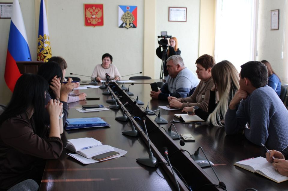 Андрей Рубанцов: Сегодня в Администрации городского округа город Ровеньки прошло совещание, посвященное созданию территориальных общественных самоуправлений (ТОС)