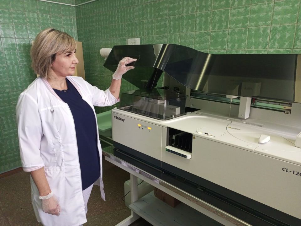 Светлана Гребенькова: Вологодчина – Алчевску: медучреждения города используют оборудование, полученное от шефа-региона