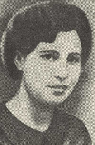 Александра Ивановна Бондарева родилась 23 мая 1922 года в селе Тишкино Ростовской области в семье крестьянина