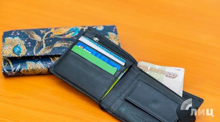 Средняя зарплата муниципальных служащих в ЛНР составляет порядка 70 тыс. руб. — Минфин