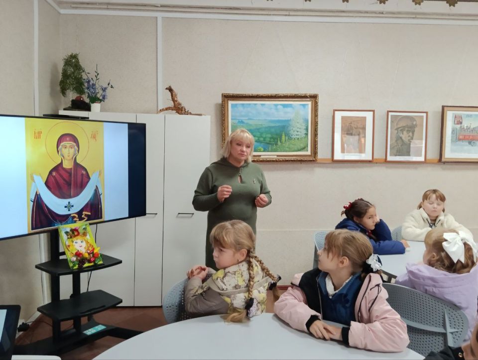 В Кировском историко-художественном музее состоялось мероприятие «Покров Пресвятой Богородицы»