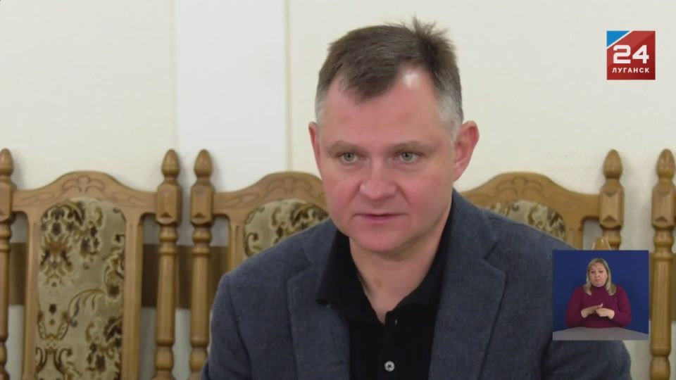 Глава ЛНР Леонид Пасечник провел рабочую встречу с губернатором Ростовской области Юрием Слюсарем