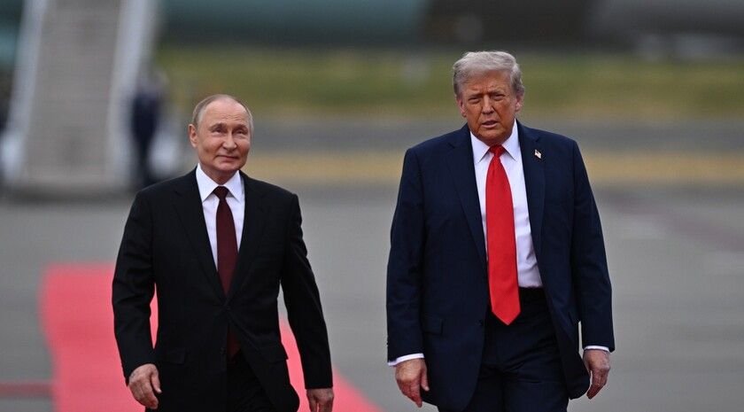 Путин: РФ и США продолжают диалог по Украине в рамках договоренностей на Аляске