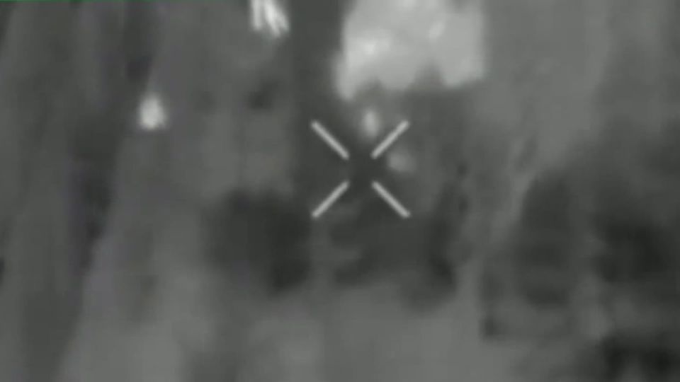 ��������� FPV-������ 71-� �������������� ������� ����� ����������� ����� ���������� ������� ����� ��� (����������� R-18) � ��������� �������� ��������, ����������� ������� �� �����������-����������� �����������