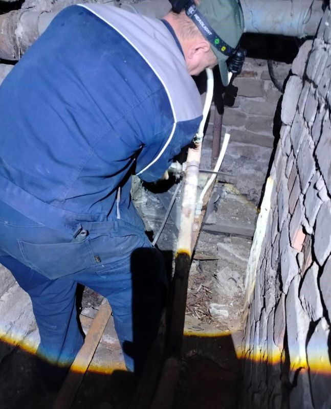 Калужане помогают наладить пуск отопления в городе Горское