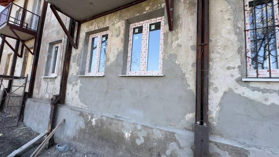 Андрей Губарев: В городе Золотое начался ремонт ещё одного жилого дома