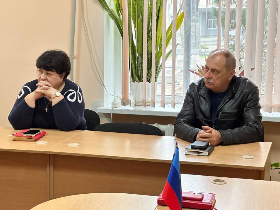 Открытый диалог и оперативное решение: в Ровеньках состоялся прием граждан